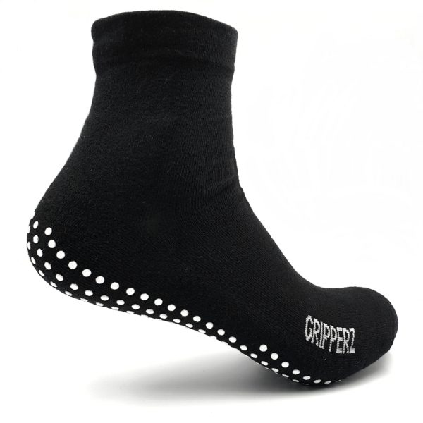 Image presents Gripperz Maxi Hospital Socks Non Slip Diabetic Safe